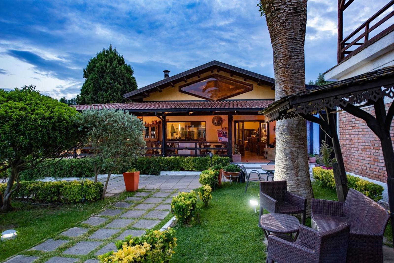 Il Borgo Sul Lago Villa Pizzo  Exterior photo